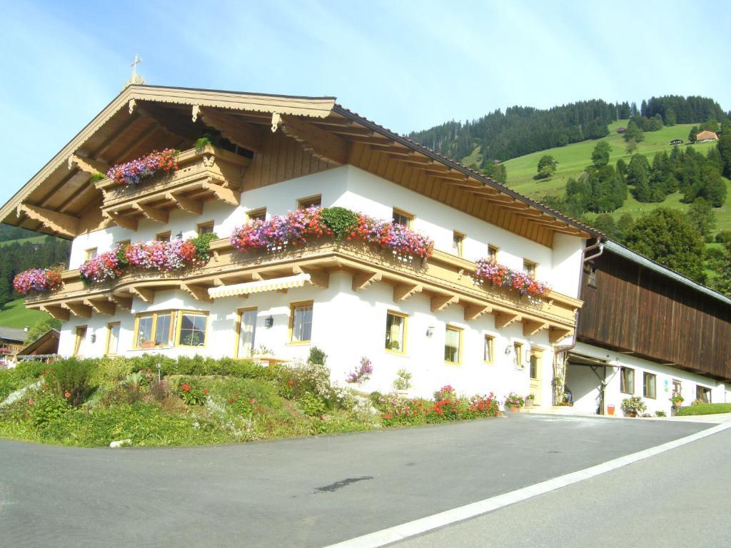 Bauernhof Hundbichl Villa Brixen im Thale Ngoại thất bức ảnh